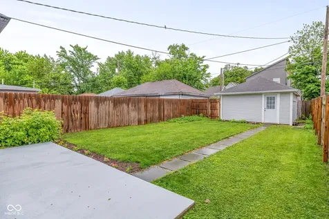 831 Dawson Street Indianapolis IN 46203