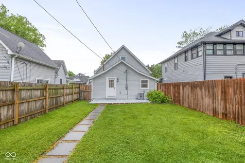 831 Dawson Street Indianapolis IN 46203