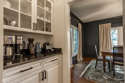 4626 Woods Edge Drive Zionsville IN 46077