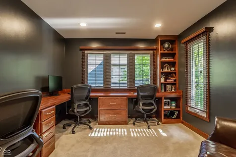 4626 Woods Edge Drive Zionsville IN 46077