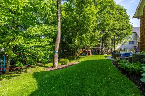4626 Woods Edge Drive Zionsville IN 46077