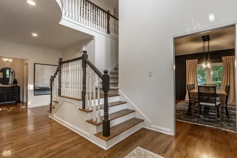 4626 Woods Edge Drive Zionsville IN 46077