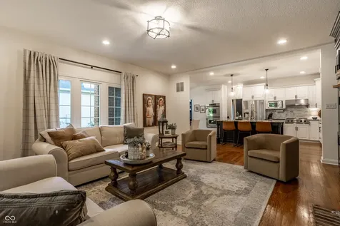 4626 Woods Edge Drive Zionsville IN 46077