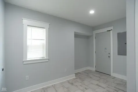 562 N Keystone Avenue Indianapolis IN 46201
