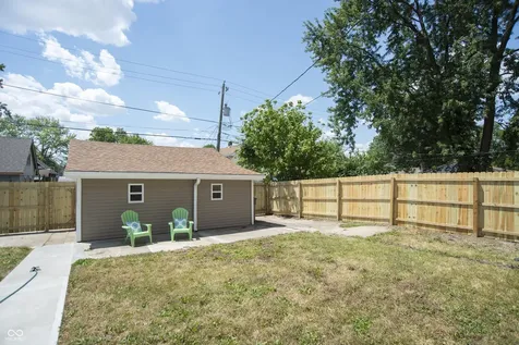 562 N Keystone Avenue Indianapolis IN 46201