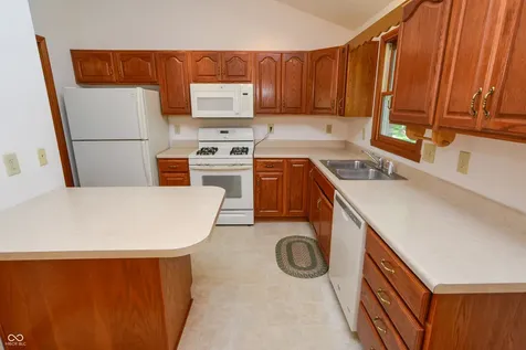 684 Benjamin Franklin Court Nineveh IN 46164