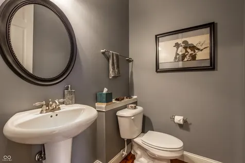 207 Wakefield Way Zionsville IN 46077