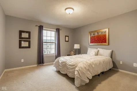 207 Wakefield Way Zionsville IN 46077