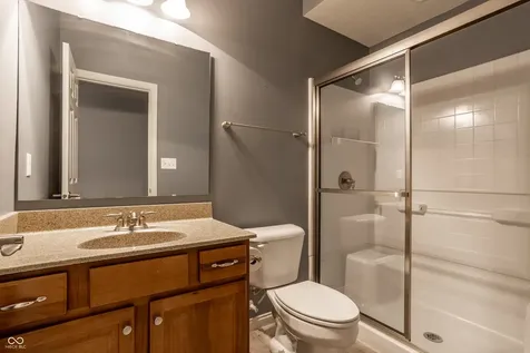 207 Wakefield Way Zionsville IN 46077