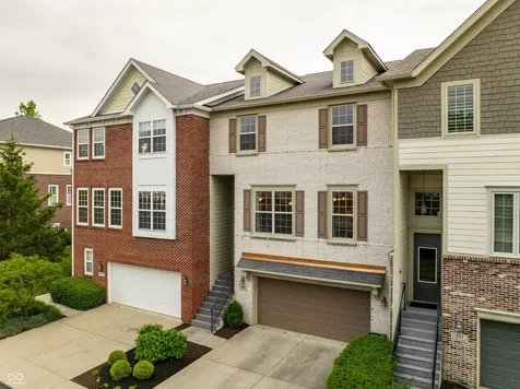 207 Wakefield Way Zionsville IN 46077