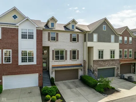 207 Wakefield Way Zionsville IN 46077