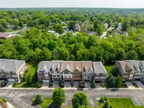 207 Wakefield Way Zionsville IN 46077