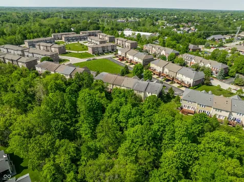 207 Wakefield Way Zionsville IN 46077