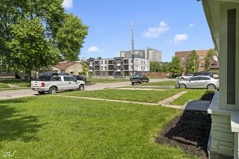 513 W 13th Street Indianapolis IN 46202