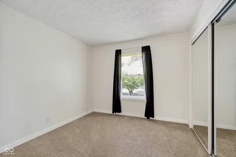 8801 Gunpowder Drive Indianapolis IN 46256