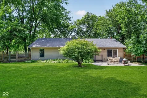 8801 Gunpowder Drive Indianapolis IN 46256