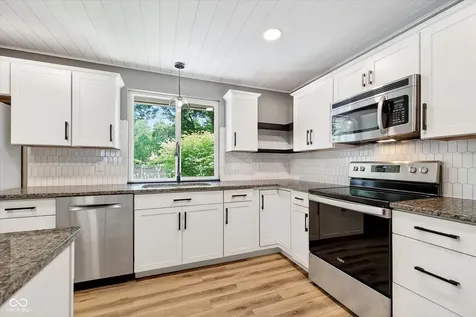 8801 Gunpowder Drive Indianapolis IN 46256