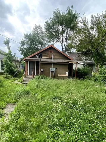 909 N Ewing Street Indianapolis IN 46201