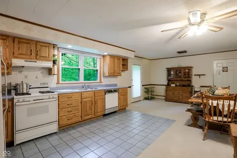 1609 E Woodland Drive Bloomington IN 47408