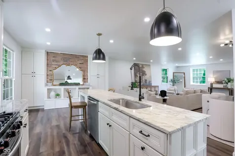 5534 Haverford Avenue Indianapolis IN 46220
