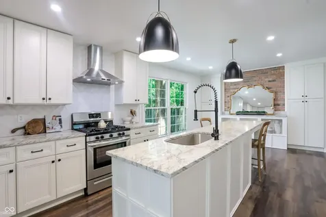5534 Haverford Avenue Indianapolis IN 46220