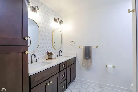 5534 Haverford Avenue Indianapolis IN 46220