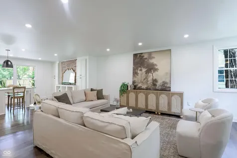 5534 Haverford Avenue Indianapolis IN 46220