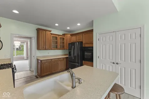 1846 S Fox Cove Boulevard New Palestine IN 46163