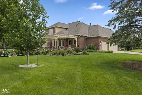 1846 S Fox Cove Boulevard New Palestine IN 46163