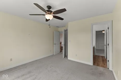1846 S Fox Cove Boulevard New Palestine IN 46163