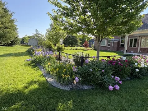 1846 S Fox Cove Boulevard New Palestine IN 46163