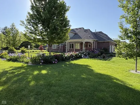 1846 S Fox Cove Boulevard New Palestine IN 46163