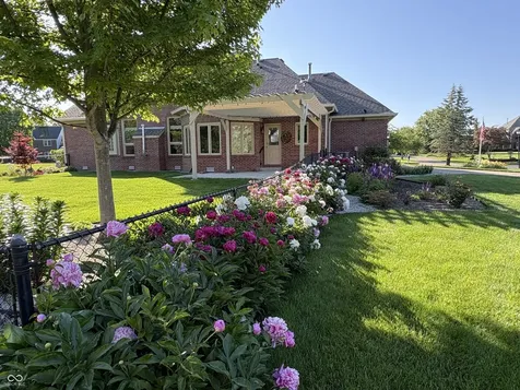 1846 S Fox Cove Boulevard New Palestine IN 46163