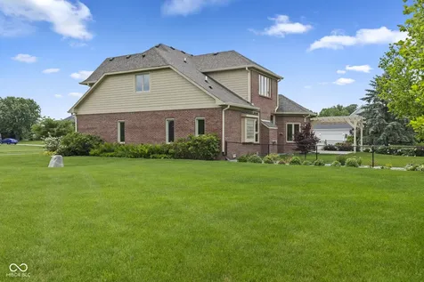 1846 S Fox Cove Boulevard New Palestine IN 46163
