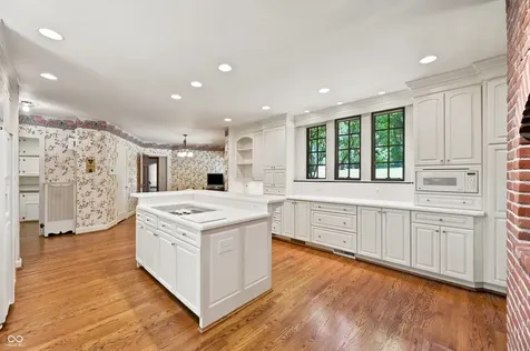 5625 Sunset Lane Indianapolis IN 46228
