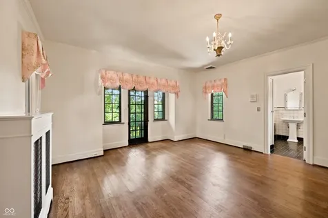 5625 Sunset Lane Indianapolis IN 46228