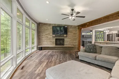 10 Overlook Drive Anderson IN 46011