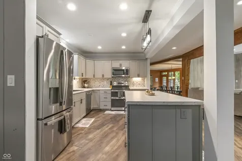 10 Overlook Drive Anderson IN 46011