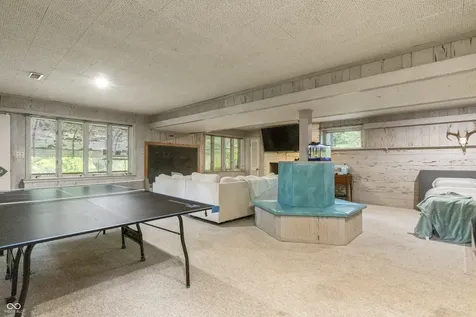 10 Overlook Drive Anderson IN 46011