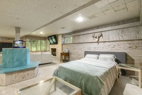 10 Overlook Drive Anderson IN 46011