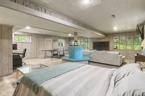 10 Overlook Drive Anderson IN 46011