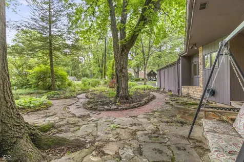 10 Overlook Drive Anderson IN 46011