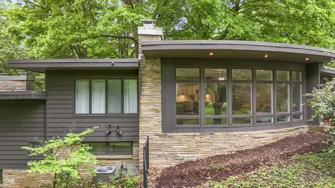 10 Overlook Drive Anderson IN 46011