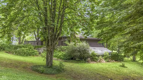 10 Overlook Drive Anderson IN 46011