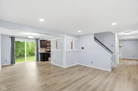 11357 Wood Creek Drive Carmel IN 46033
