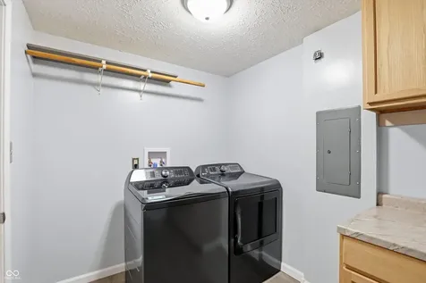 11357 Wood Creek Drive Carmel IN 46033