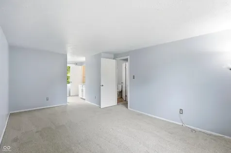 11357 Wood Creek Drive Carmel IN 46033
