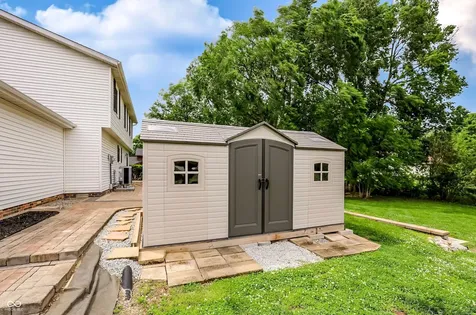 11357 Wood Creek Drive Carmel IN 46033