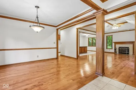 142 E Banta Road Indianapolis IN 46227