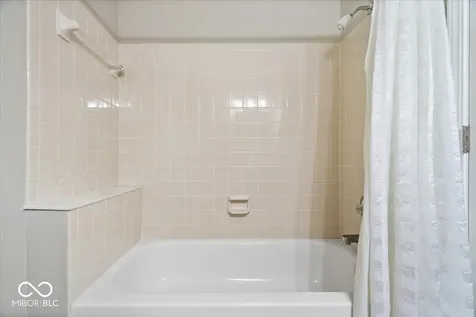 6214 Behner Crossing Indianapolis IN 46250